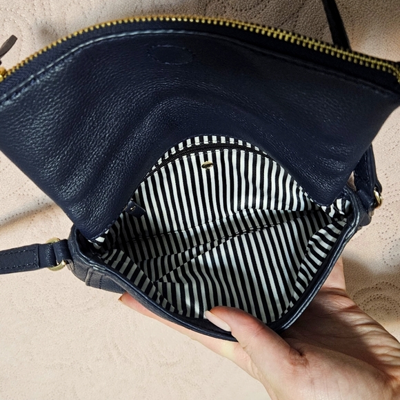 Kate Spade Crossbody Bag NWOT Navy Blue - Picture 8 of 9